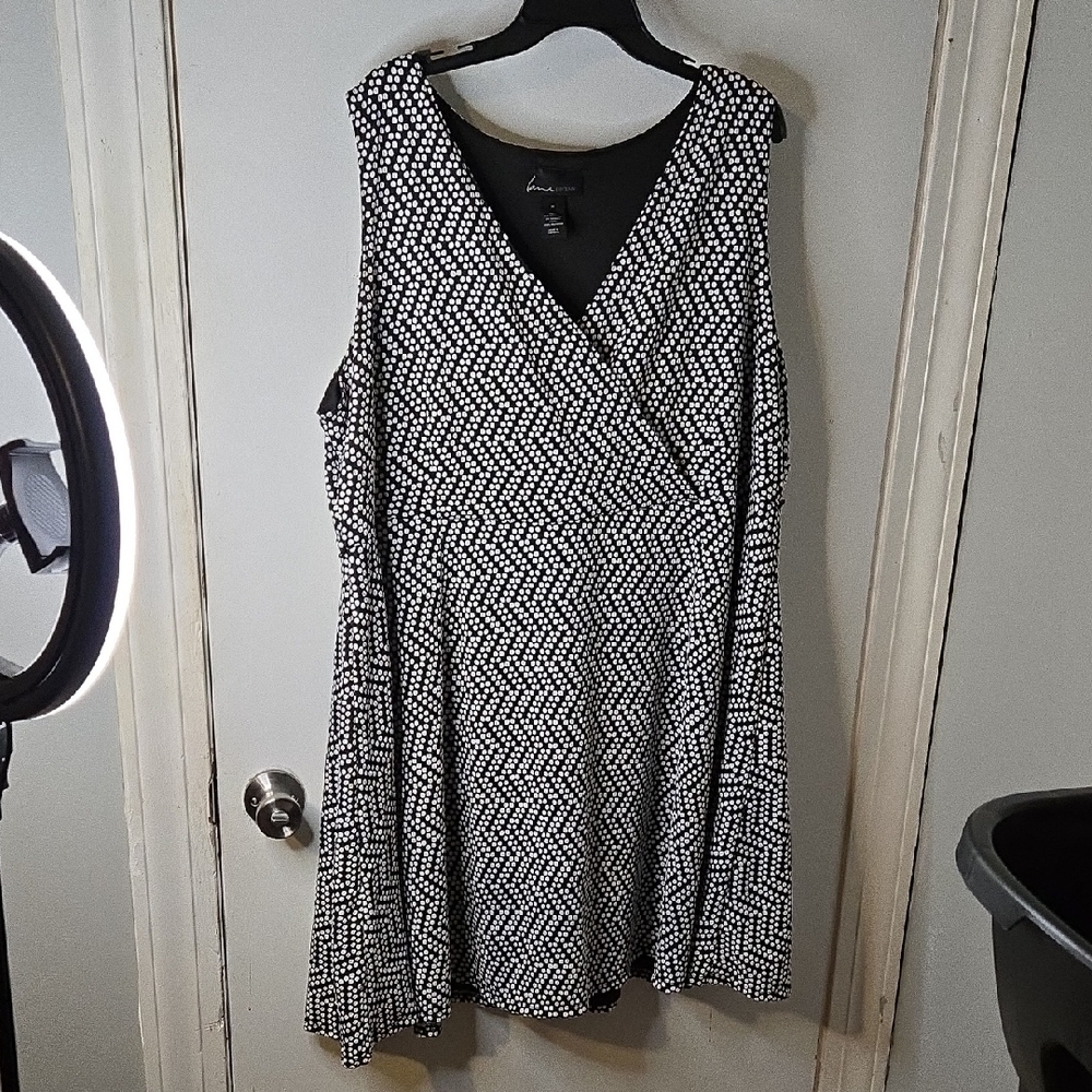 Lane Bryant Size 26 Black With White Dot Dress